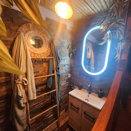 Captain's Jacuzzi&sauna